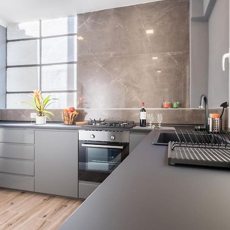 Raffinato Apt Vicino A Piazza Garibaldi X5 Parma Ngoại thất bức ảnh