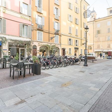 Raffinato Apt Vicino A Piazza Garibaldi X5 Parma Ngoại thất bức ảnh