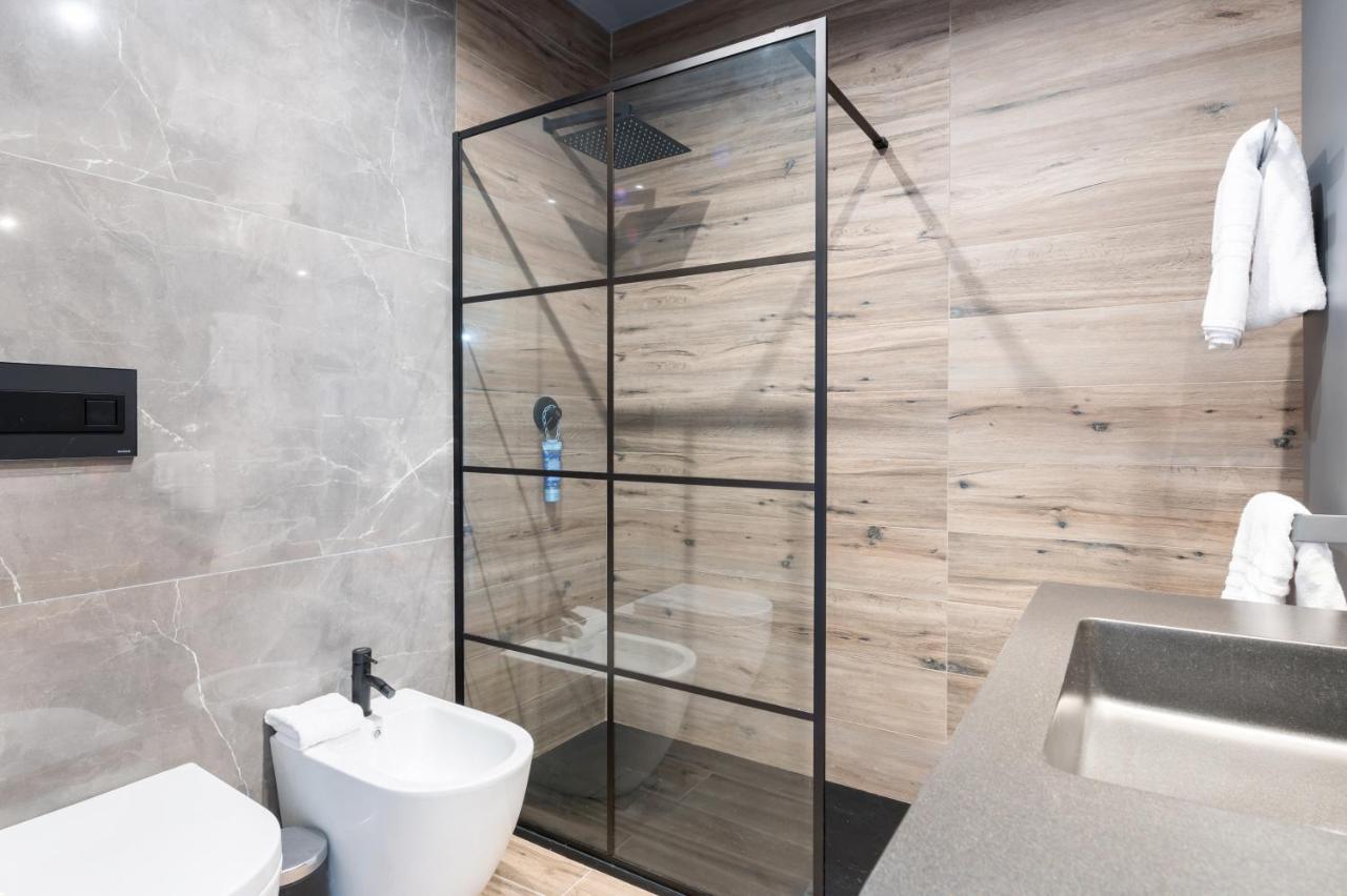 Raffinato Apt Vicino A Piazza Garibaldi X5 Parma Ngoại thất bức ảnh