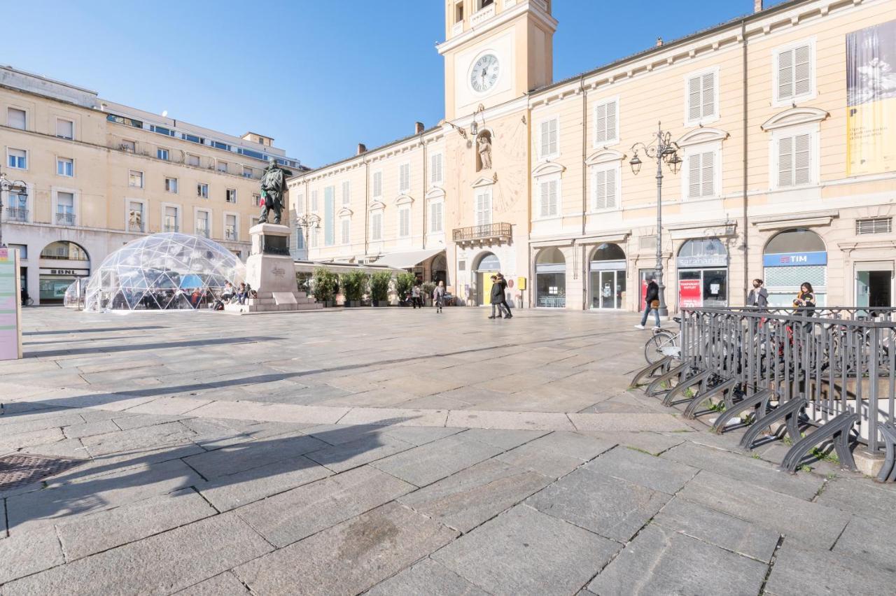 Raffinato Apt Vicino A Piazza Garibaldi X5 Parma Ngoại thất bức ảnh